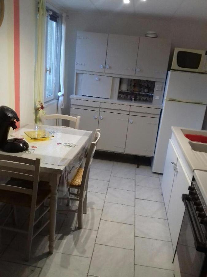 شقة Chez Marie France Saint-Paulien المظهر الخارجي الصورة